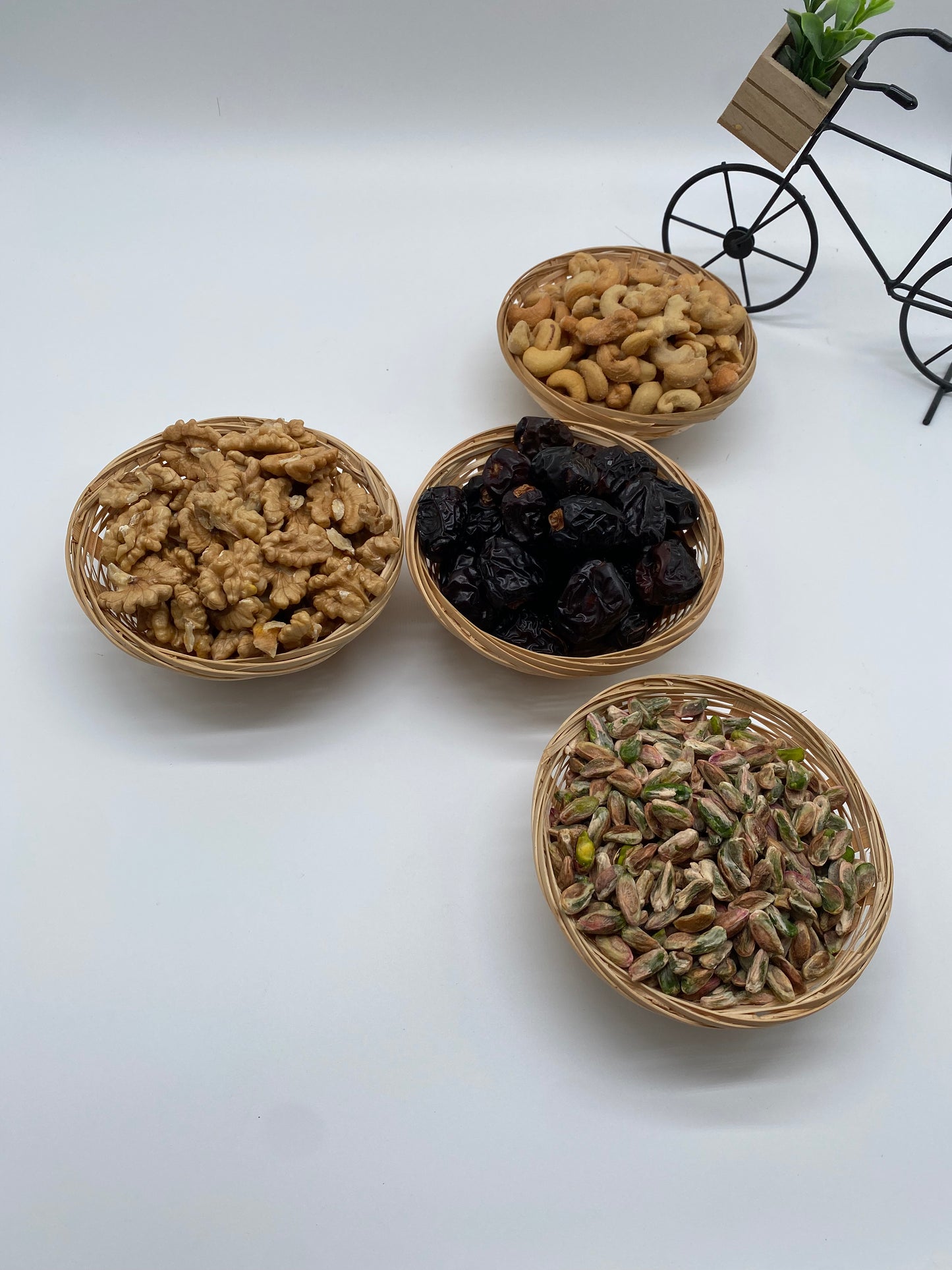 ÇEKIRDEKLI KILIS KARASI SIYAH UZUM